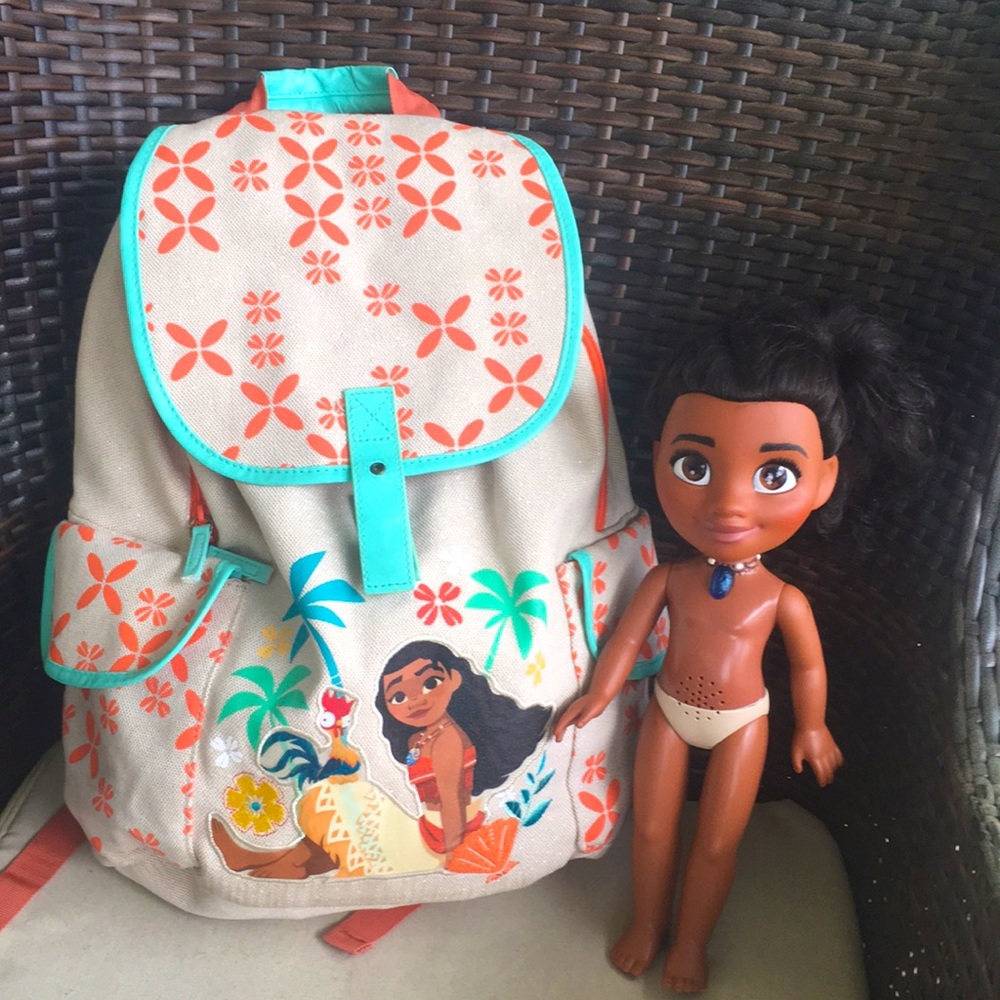 Moana Disney's Singing Adventure Doll & Backpack